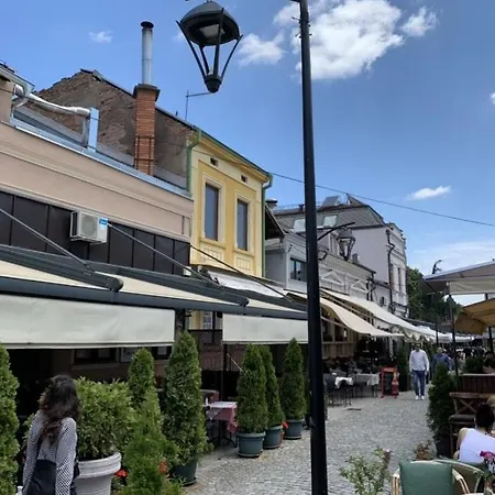 Center Retro Apartment *