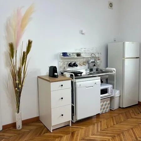 Апартаменты Center Retro *